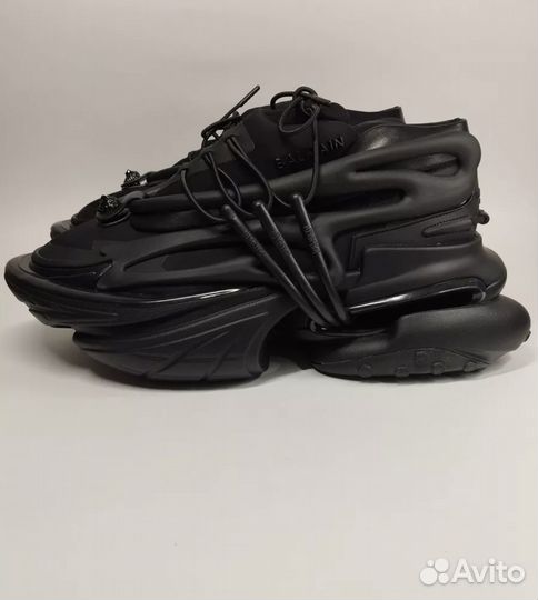 Кроссовки Balmain