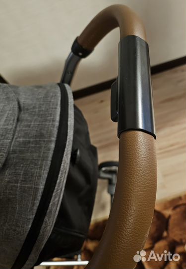 Коляска Gugas plus