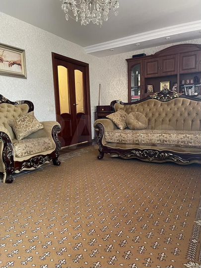 3-к. квартира, 91 м², 9/9 эт.