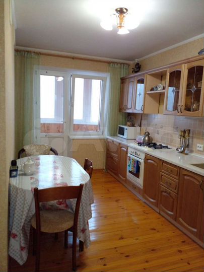 3-к. квартира, 65,2 м², 2/10 эт.