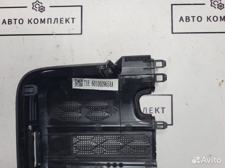 Заглушка кузова правая Chery Tiggo 7 Pro Max