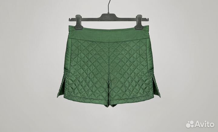 Шорты: Chanel, Louis Vuitton, Saint Laurent Paris