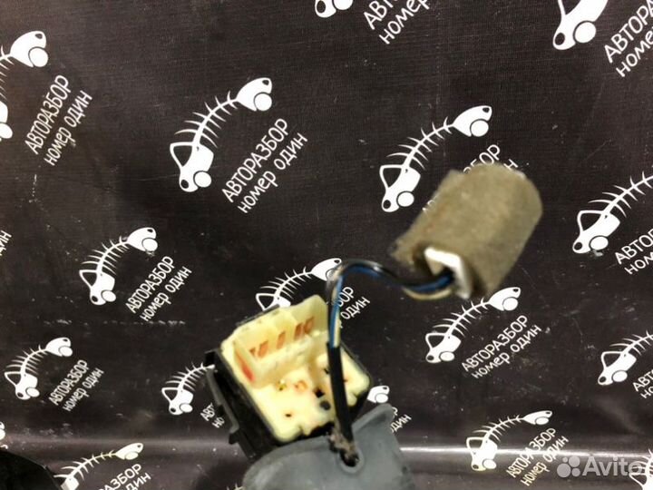 Подрулевой переключатель дворников Chevrolet