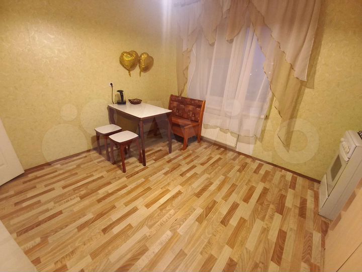 2-к. квартира, 64,6 м², 2/10 эт.