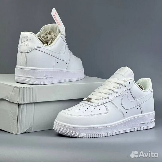 Nike Air Force 1 Low White с мехом