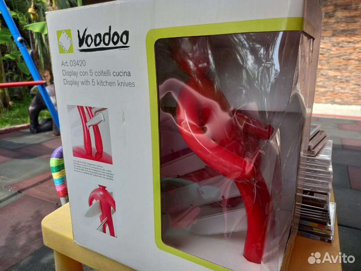 Набор ножей с подставкой voodoo vice versa новый