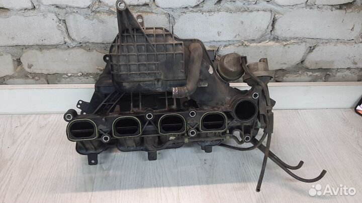 Впускной коллектор Ford Focus 2 1.8, 2.0 Volvo S40