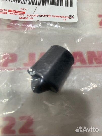 Отбойник двери багажника Toyota Town Ace Noah