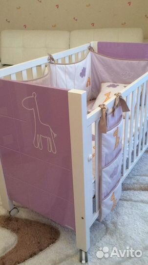 Комплект детской мебели- кроватка, шкаф, комод, пе