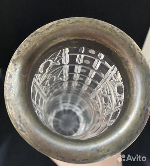 Хрустальная ваза с серебром