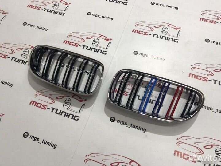 Ноздри BMW 3 E92 10-13г Хром с триколором