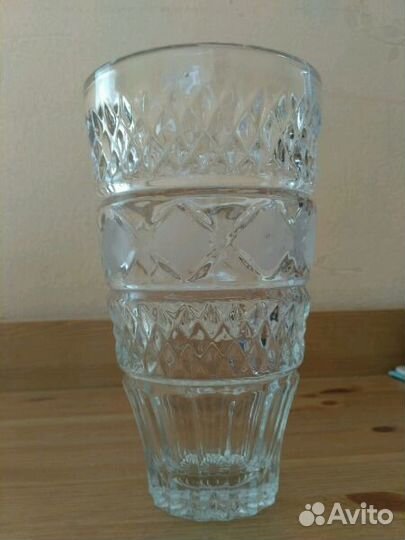 Ваза хрустальная