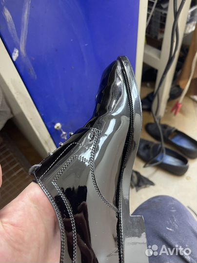 Ремонт И пошив обуви сумокреставрация покраска