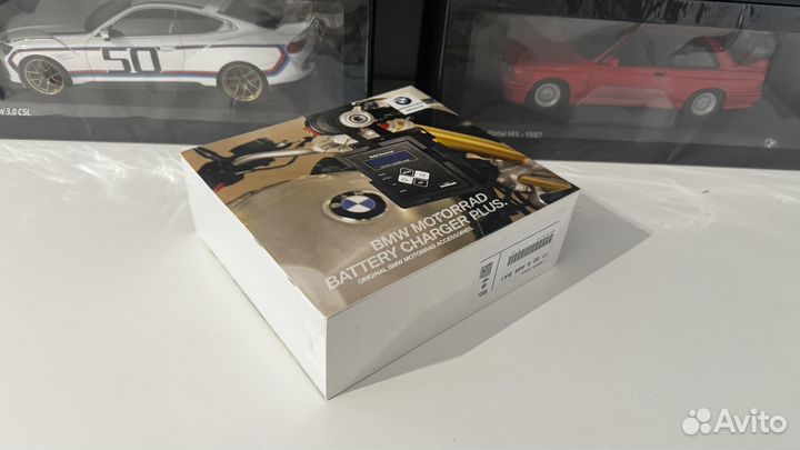 Зарядное устройство BMW Motorrad Plus