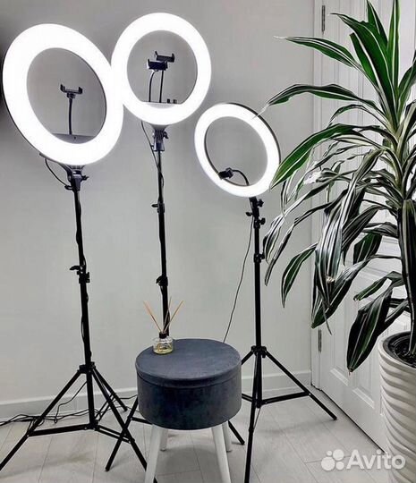 Цветная лампа RGB 33см +штатив 2,1м арт:4948