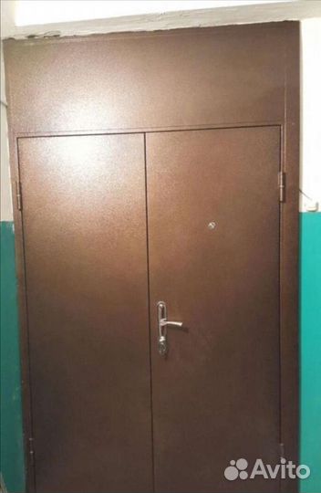 Дверь входная тамбурная 702