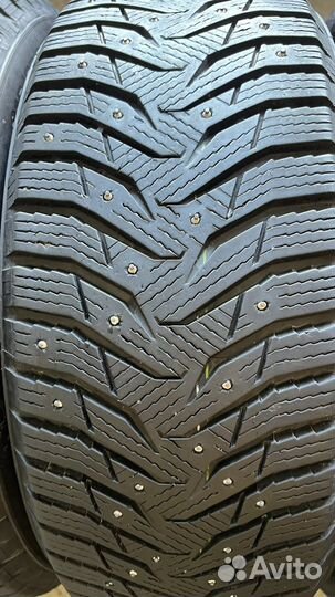 Marshal WinterCraft Ice WI31 215/55 R17