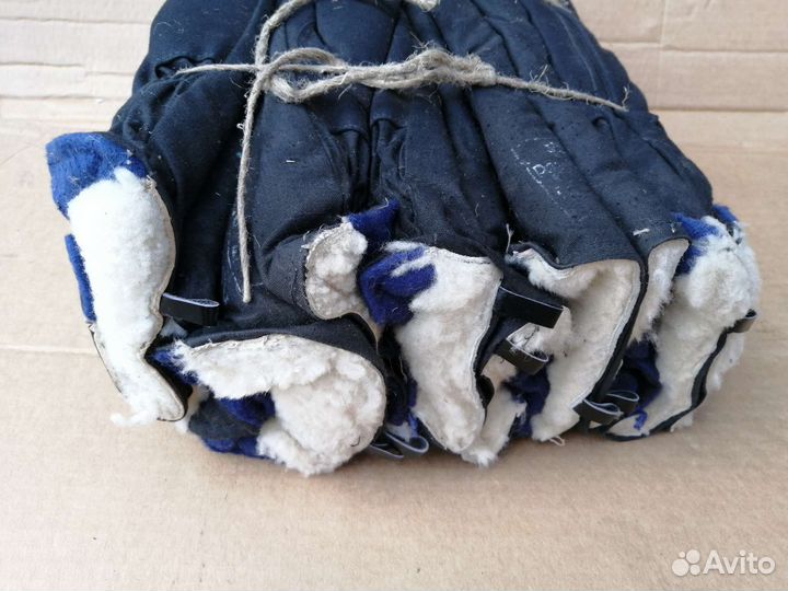 Рукавицы солдатские, меховые трехпалые