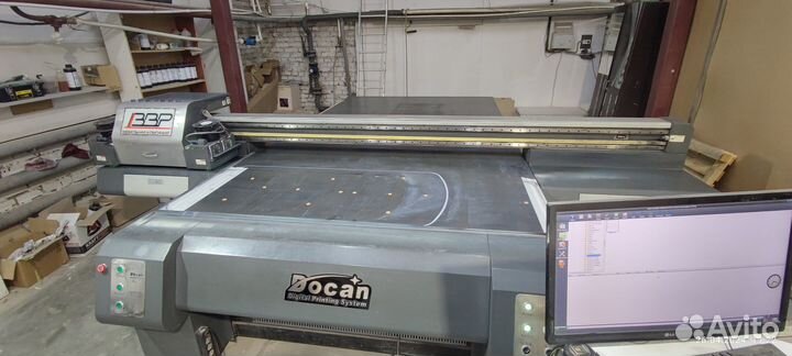 Широкоформатный уф принтер Docan M10
