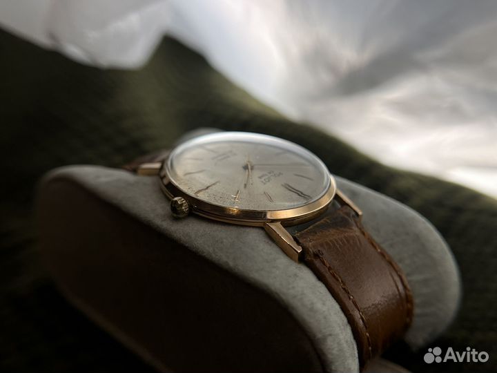 Строгая класссика - часы Poljot 2209 DE Luxe