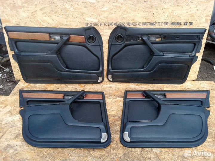 Дверные карты комплект BMW E32