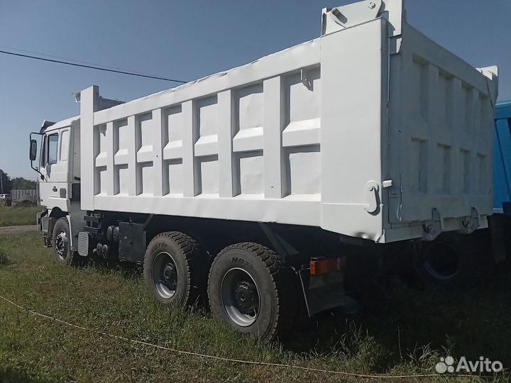 Shacman (Shaanxi) SX3315DR384, 2012