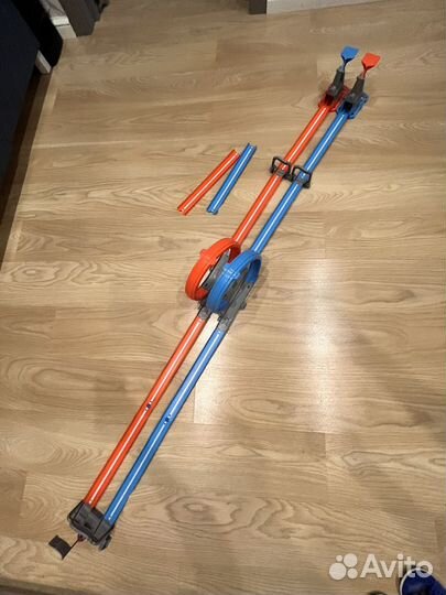 Гоночный трек Hot wheels