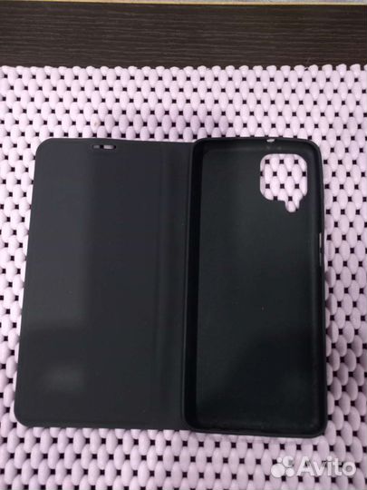 Чехол-книжка на Samsung M12