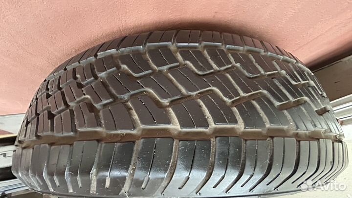 Bridgestone Dueler A/T 683 215/65 R16 98