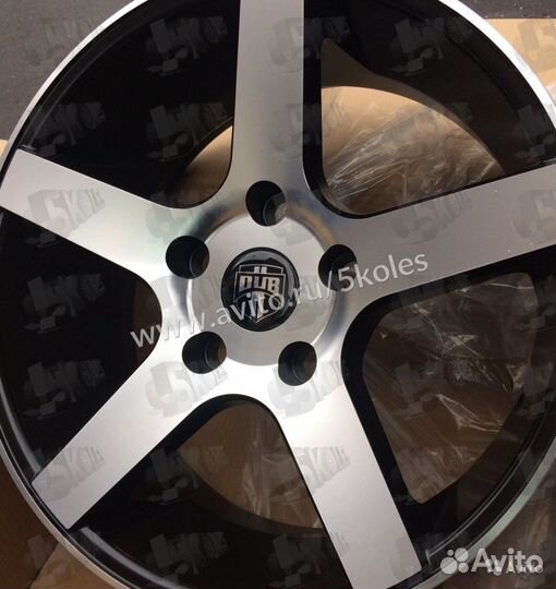 Диски DUB R22 Toyota Land Сruiser 200