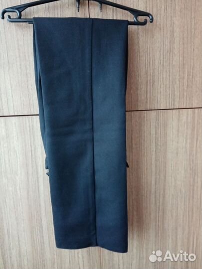 Костюм брючный новый 46р