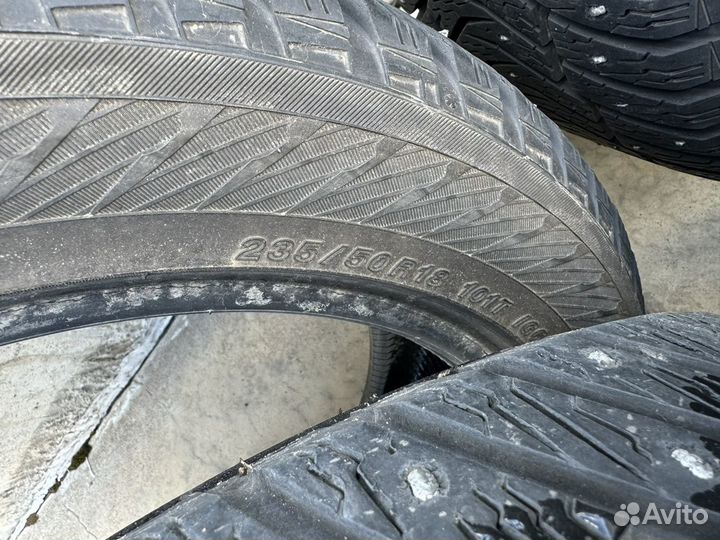 Yokohama Ice Guard IG65 235/50 R18