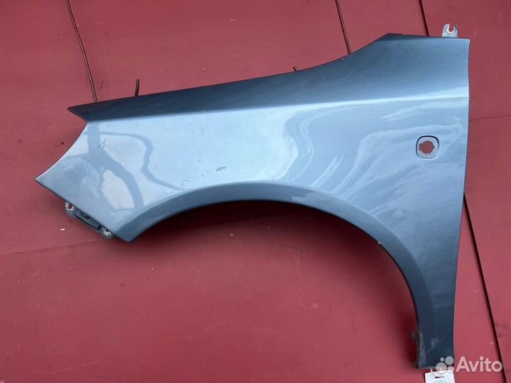 Крыло переднее левое Skoda Fabia combi BXW 2009