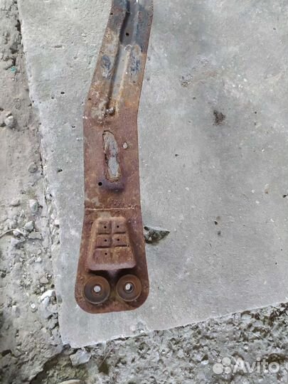 Лыжа Мицубиси Каризма 4g92