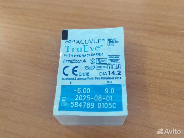Линза -6.0 кривизна 9.0 1-DAY acuvue TruEye