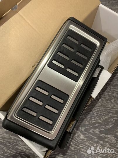 Площадка под левую ногу Sport VW skoda