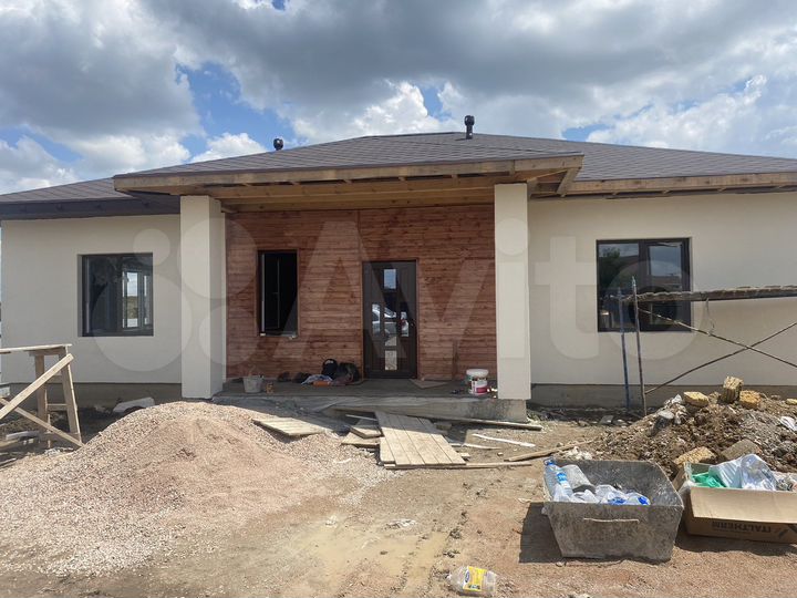 Дом 160 м² на участке 6 сот.