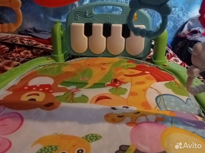 Развивающий коврик