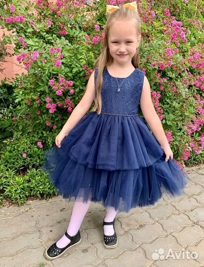 Нарядное платье