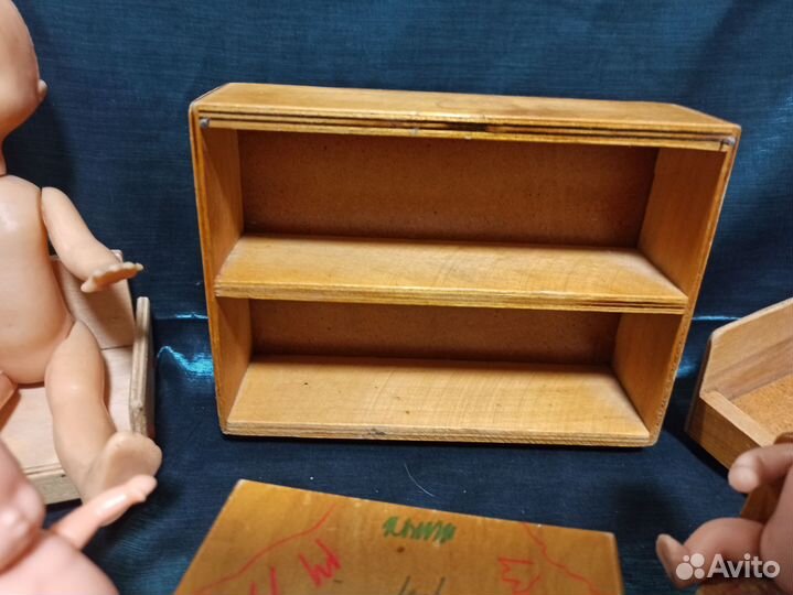 Советские игрушки. Мебель деревянная. Пупсы