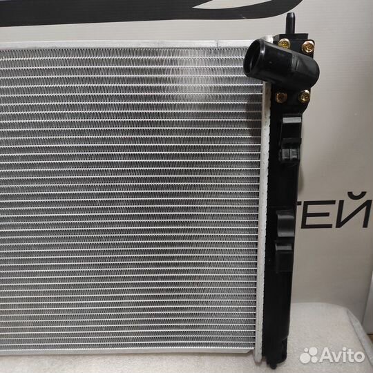 Радиатор двс Mitsubishi Citroen Peugeot