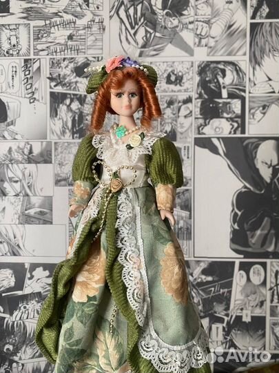 Винтажная фарфоровая кукла