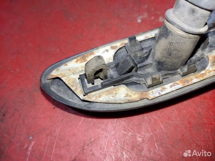 Молдинг крыла передний правый Opel Vectra B седан