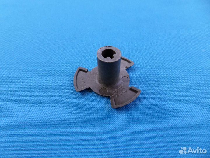 Вращатель тарелки