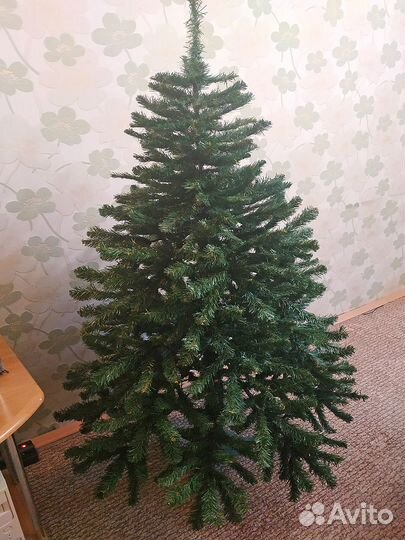 Елка искусственная