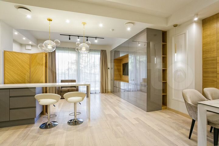 3-к. апартаменты, 100 м², 4/20 эт.