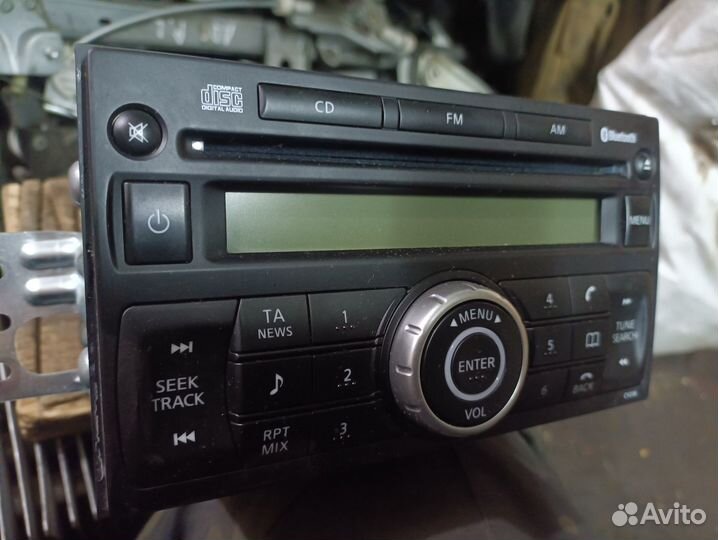 Магнитола Nissan Tiida