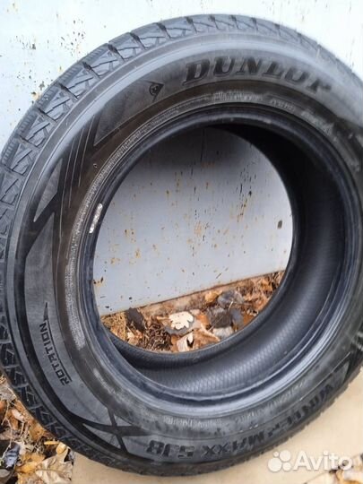 Dunlop Winter Maxx SJ8 265/65 R17