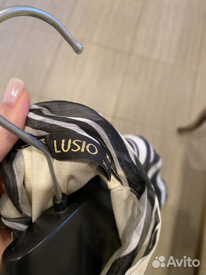 Платье женское