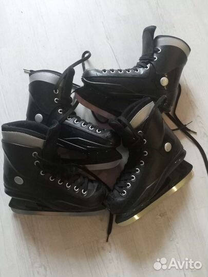 Коньки 38 разм. для близнецов, двойняшек